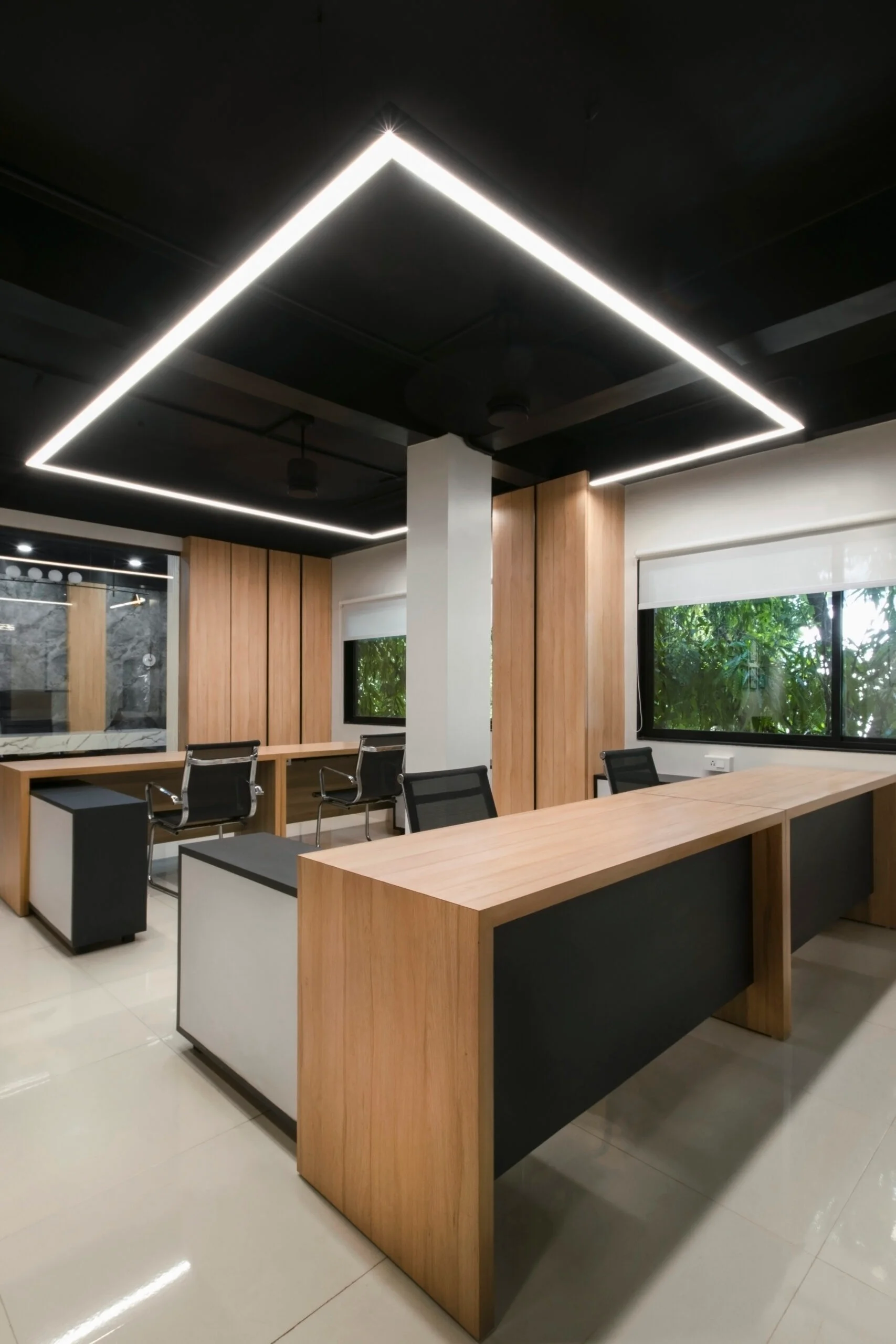 Muchroom Mr. Taori Office Interior 03