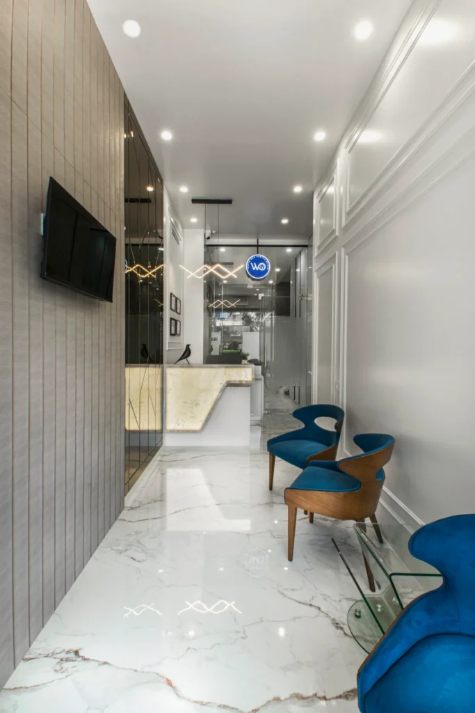 Muchroom Mr. Patani Dental Clinic Interior05